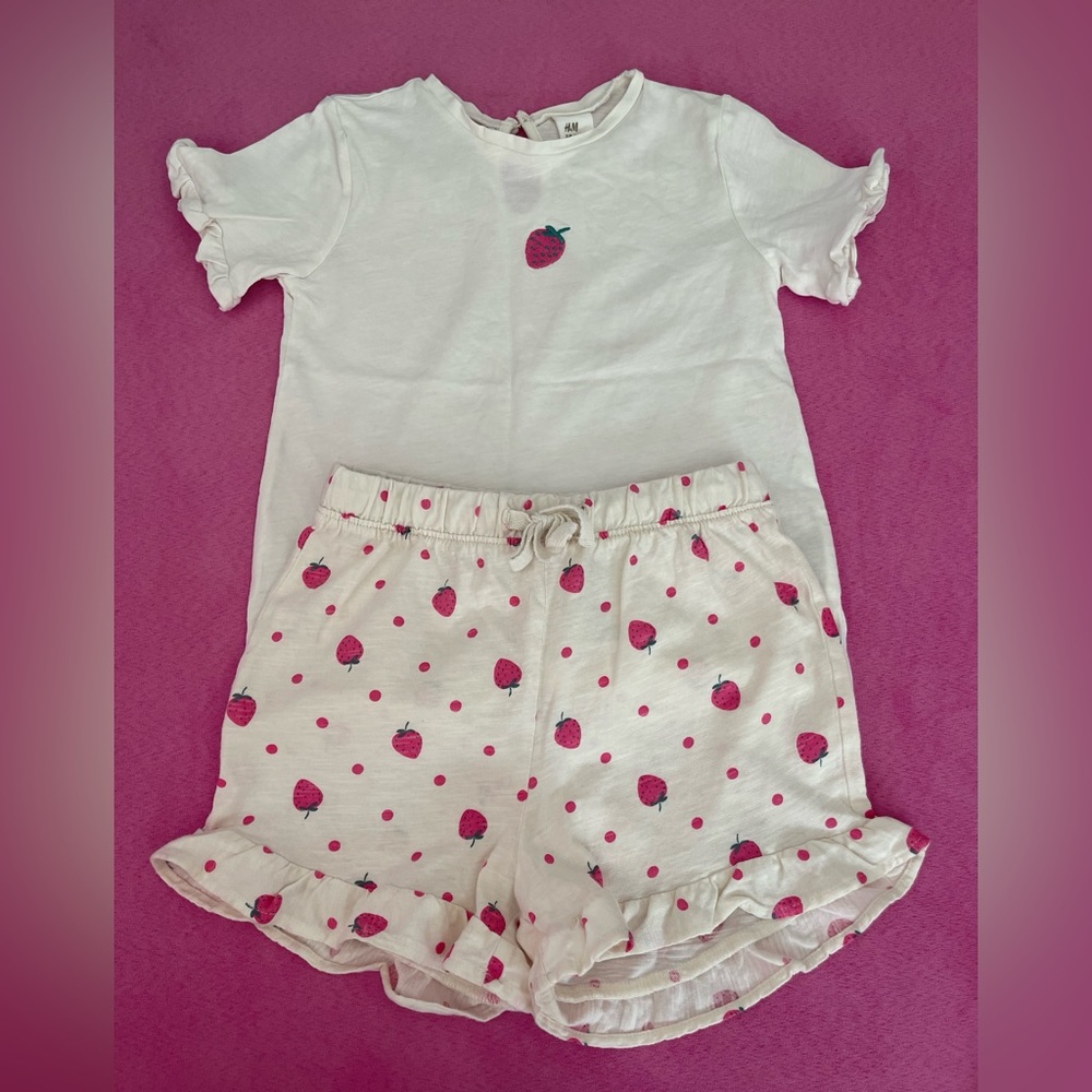 Strawberry short set